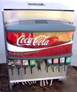 Lancer 4500 ice beverage dispenser 8-head w/carbonator