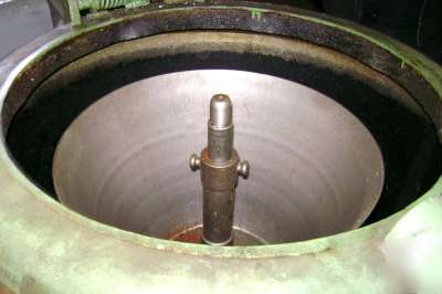Barrett centrifugals large oil extractor chip spinner
