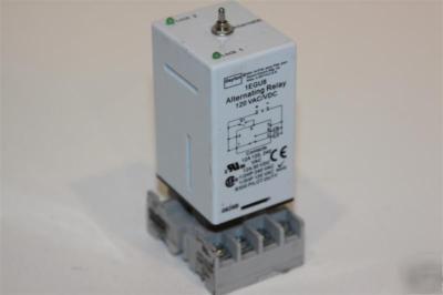 Dayton 1EGU8 alternating relay 120VAC 12A 8 pin socket