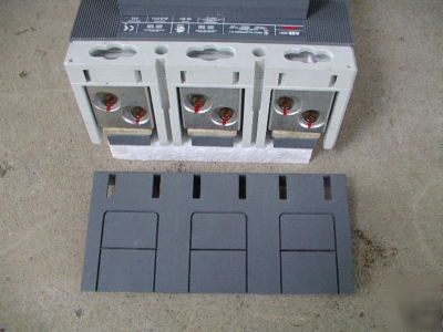 New 600AMP circuit breaker abb S6H600BW (3 pole) --- ---