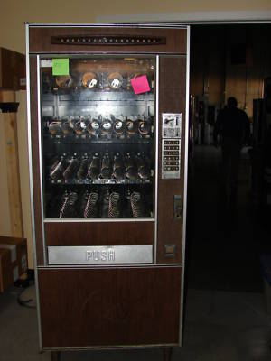 4 wide snack machine / vending candy machine 