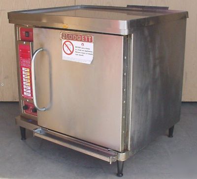 Blodgett half size electric convection cooking oven