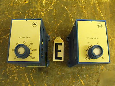Lot of 2 automatic timing and controls co. m# 322B tdr 