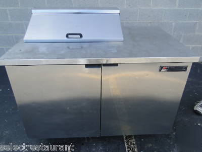 True tssu-48-8 pizza sandwich refrigerated prep table