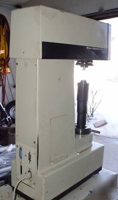 Wilson industries 524T rockwell hardness/surface tester