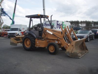 2005 case 570MXT turbo 4X4 with rear blade - very clean
