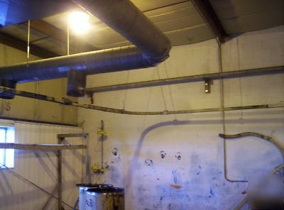 Motorized overhead conveyor system