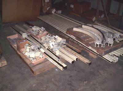 Motorized overhead conveyor system