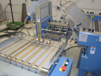 2007 mbo folder B30 4/4 w/ knife fold and gate fold