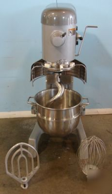 Hobart D330 30 qt mixer w/bowl guard, attachments, ec 