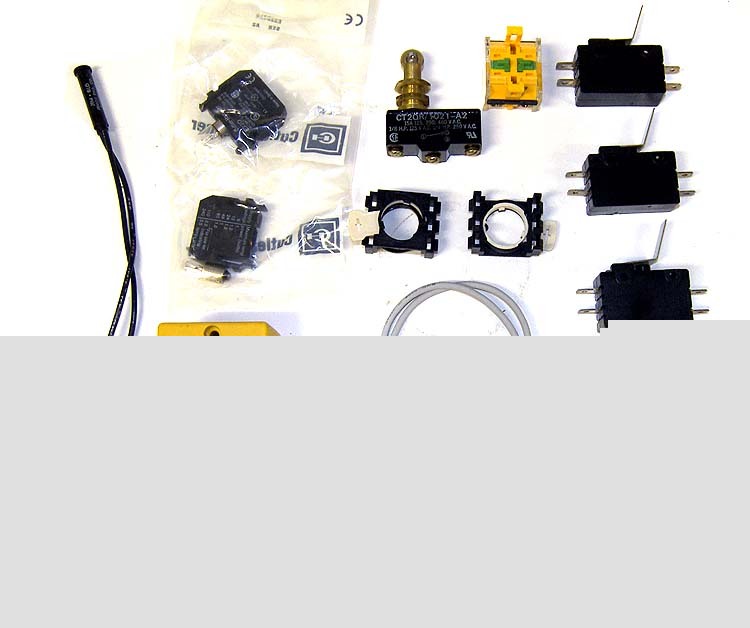 Lot 14 cutler-hammer smc switch sensor snap cherry eao