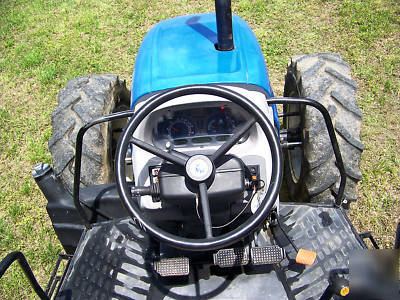 New holland TL100 a 4X4 diesel tractor loader 95 hp