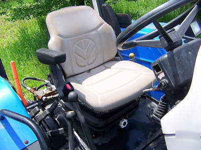 New holland TL100 a 4X4 diesel tractor loader 95 hp