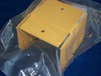 Panduit fiber runner duct 