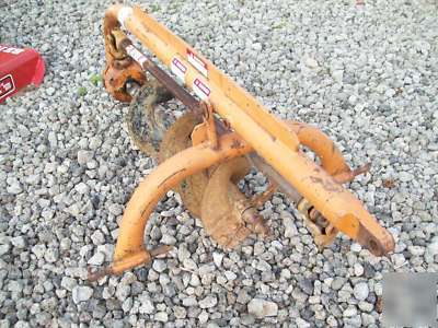 Woods 3-point hitch post hole digger ; very good cond.