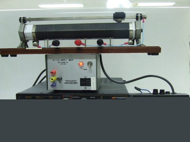 Emtek model 520 oscilloscope 20 mhz