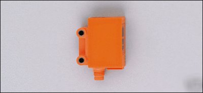 Ifm efector diffuse reflection red light sensor OJ5148