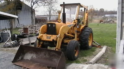 John deer back hoe JD500A in good shape n/r