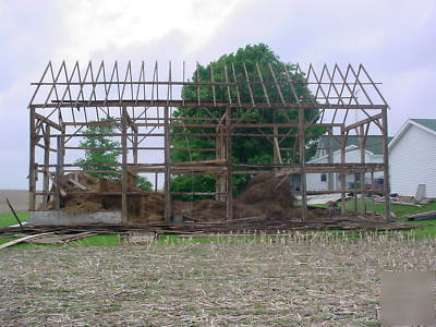 20'X47' beech timber post & beam barn frame