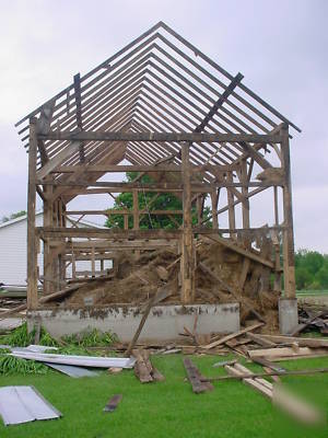 20'X47' beech timber post & beam barn frame