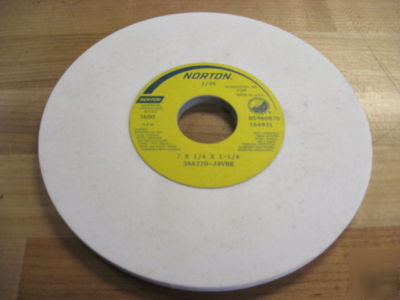 Grinding wheel 7X1/4X1-1/4 38A220J8VBE norton wheel