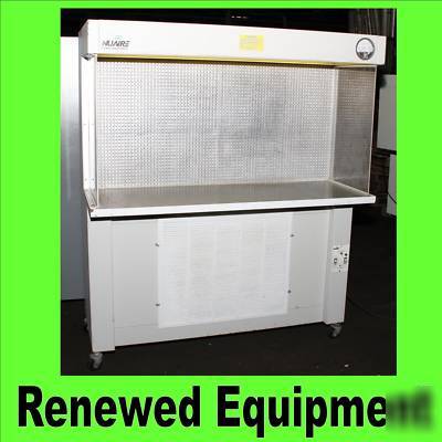 Nuaire 5 ft laminar flow hood 301 530