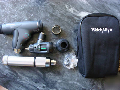 Welch allyn opthalmoscope otoscope diagnostic set
