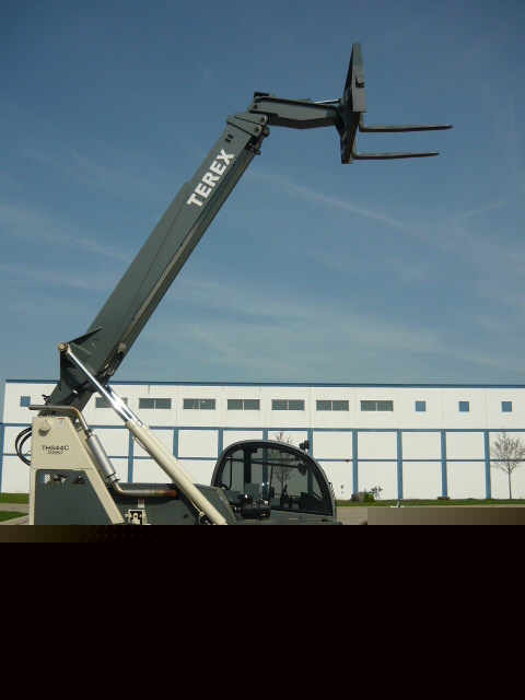 2005 terex genie TH844C telehandler reach fork lift cab
