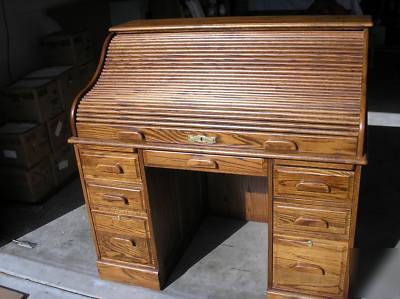 Roll top desk solid oak mint condition winner's desk