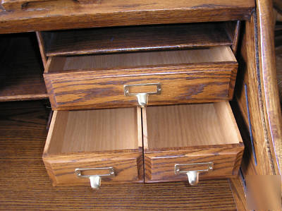 Roll top desk solid oak mint condition winner's desk