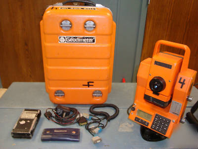 Surveying equipment-total station-geodimeter 422 