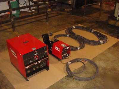 Lincoln electric cv-305 mig welder with lf-74 wire feed