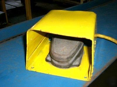 18 ga. engel deep notching machine, 1989, nice (20719)