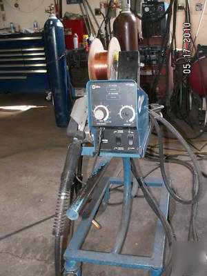 3 phase miller DELTAWELD451 mig welder with wire feeder