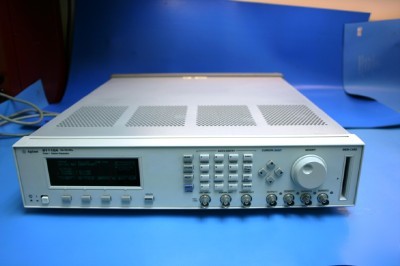 Agilent 81110A 81112A dual channel pulse pattern gen.