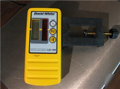 Cst/berger-david white ld-12N laser detector & clamp