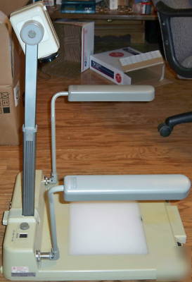 Elmo ev-368 visual presenter projector,working,no bulbs