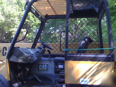 1998 caterpillar TH63 - low hours - forklift