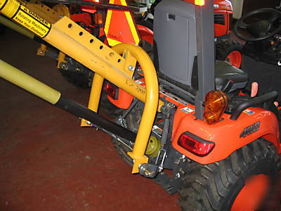 L7200JR tractor post hole digger 9