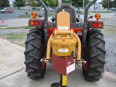 L7200JR tractor post hole digger 9