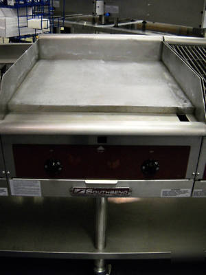 Southbend 3 in 1, griddle, charbroiler and 4 burner 