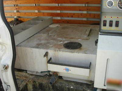 Water tank - hydramaster truckmount carpet cleaning van