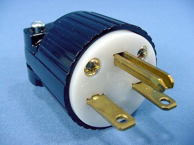Eagle straight blade plug 6-15 15A 250V 5666