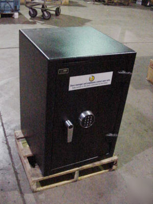 Large depository drop safe electronic time delay used
