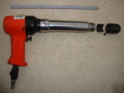 Aircraft tool wesco model 700 large bore rivet gun .498