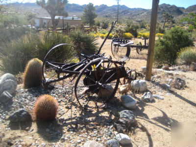 Horse drawn riding plow