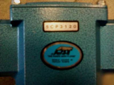 Cat pump 3500 psi model 5CP-3120 pressure washer pump