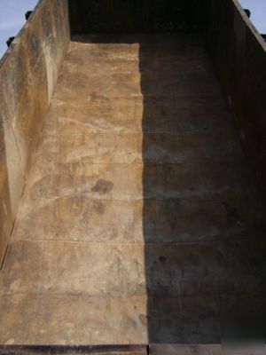 2005 performance dump trailer 16X72 tandem 12,000 gvw