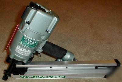 Hitachi NR83AA3 3-Â¼