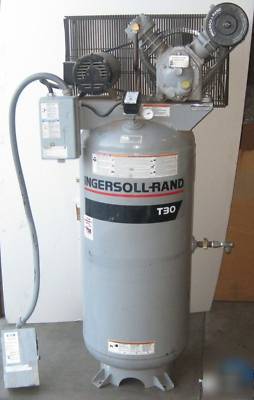 Ingersoll rand ir T30 vertical air compressor 14.7 cfm